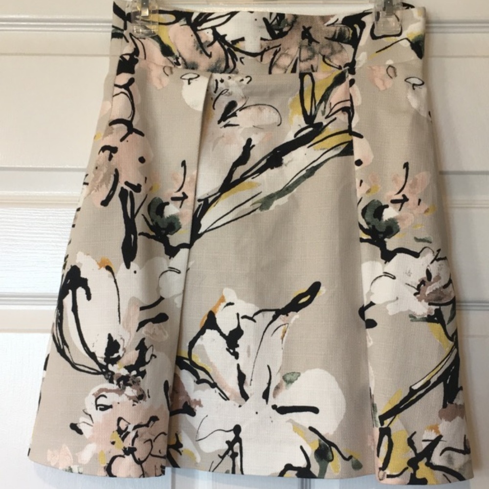 Black Halo Skirt Size 4
